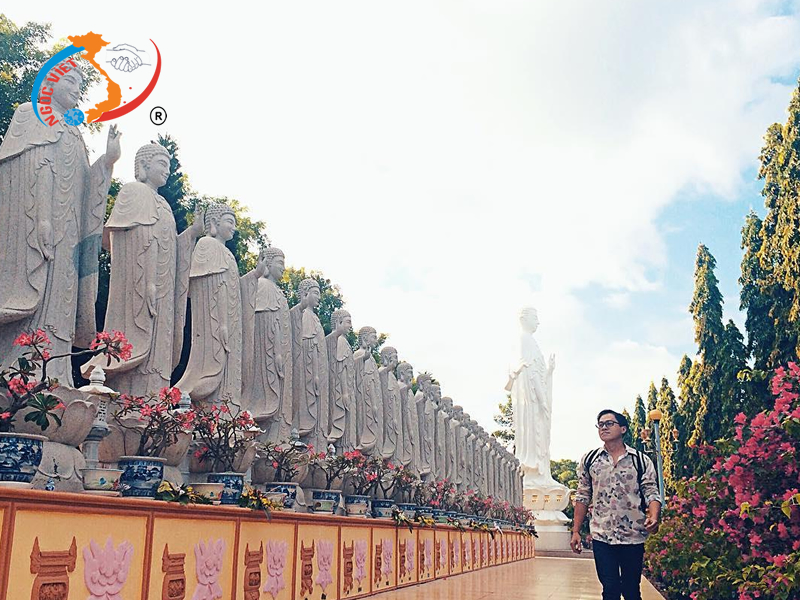 Vạn Phật Quang Đại Tòng Lâm Tự Vạn Phật Quang Đại Tòng Lâm Tự